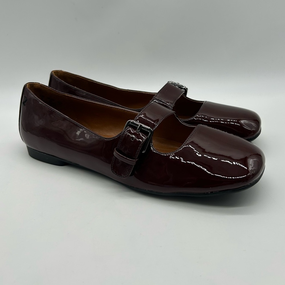 Zodiac Indira Vegan Patent Mary Jane Flats Burgundy Buckle Women’s Sz 7.5M NWB - Picture 3 of 10
